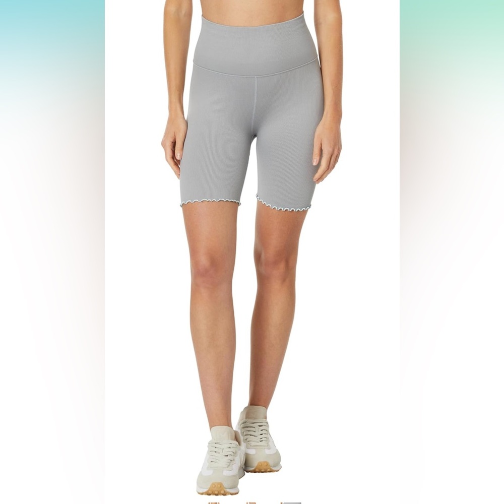 SPIRITUAL GANGSTER Seamless Ruffle Biker Short XS/S